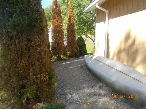 11 Bank Avenue Claremont NH 03743