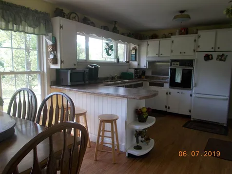 11 Bank Avenue Claremont NH 03743