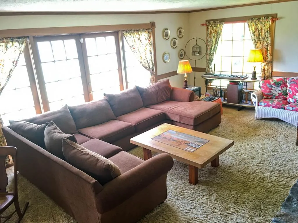 156 Old Farm Lane Warren VT 05674
