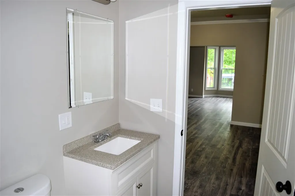 27 Hawthorne Street Laconia NH 03246