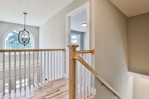 246 Wallace Road Bedford NH 03110