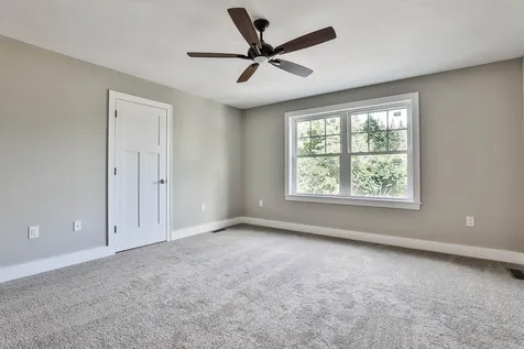 246 Wallace Road Bedford NH 03110