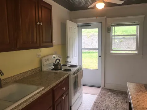 121 Inwood Lane Barnet VT 05821