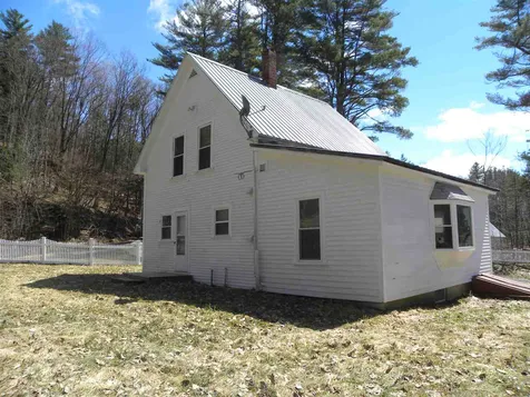 121 Inwood Lane Barnet VT 05821