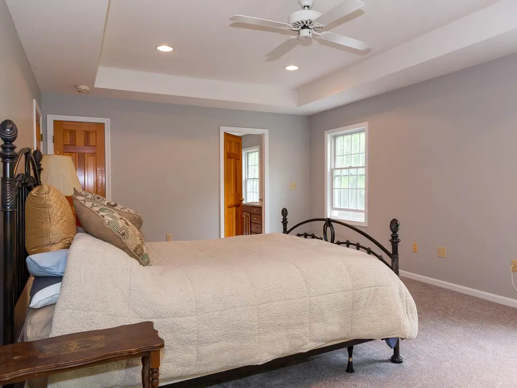 5 Radford Drive Lee NH 03861