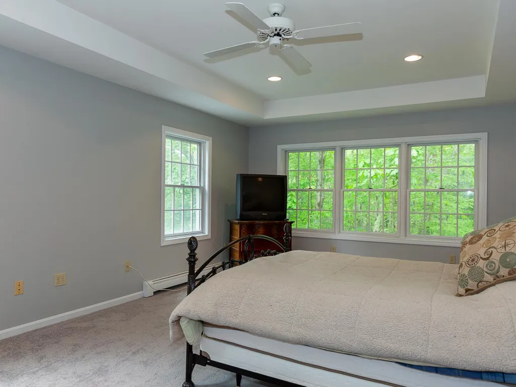 5 Radford Drive Lee NH 03861
