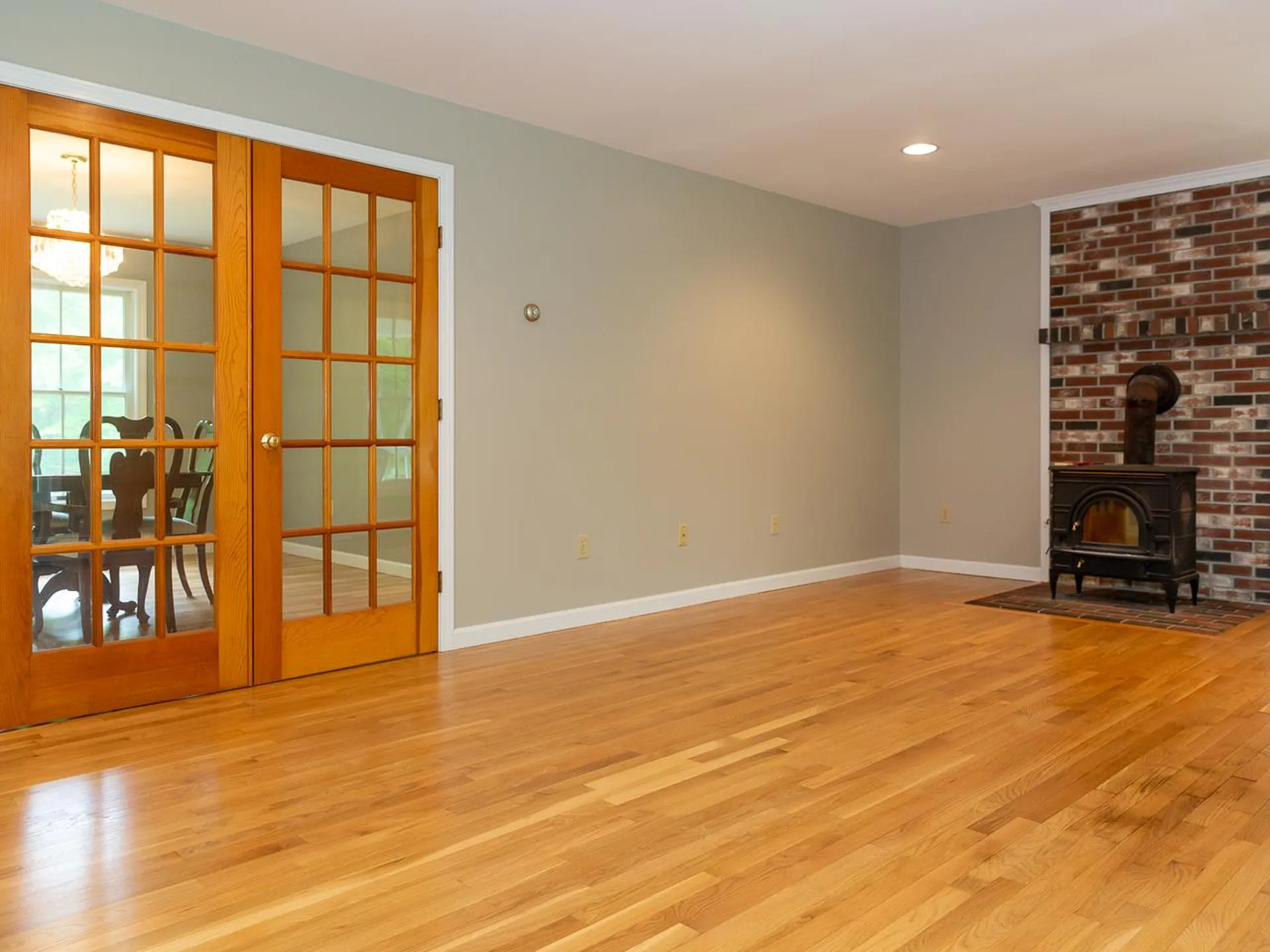 5 Radford Drive Lee NH 03861