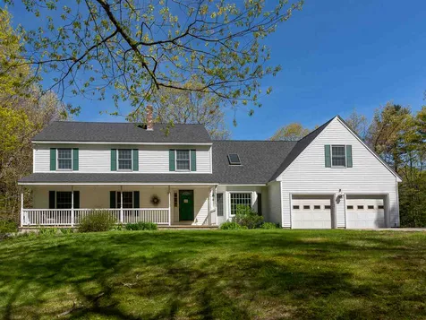 5 Radford Drive Lee NH 03861