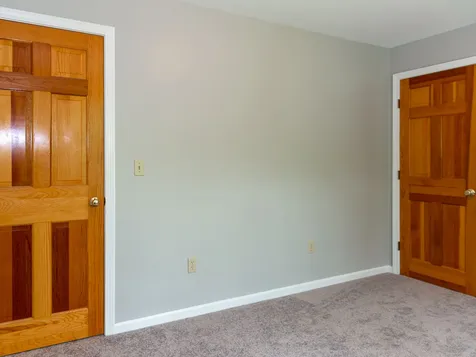 5 Radford Drive Lee NH 03861