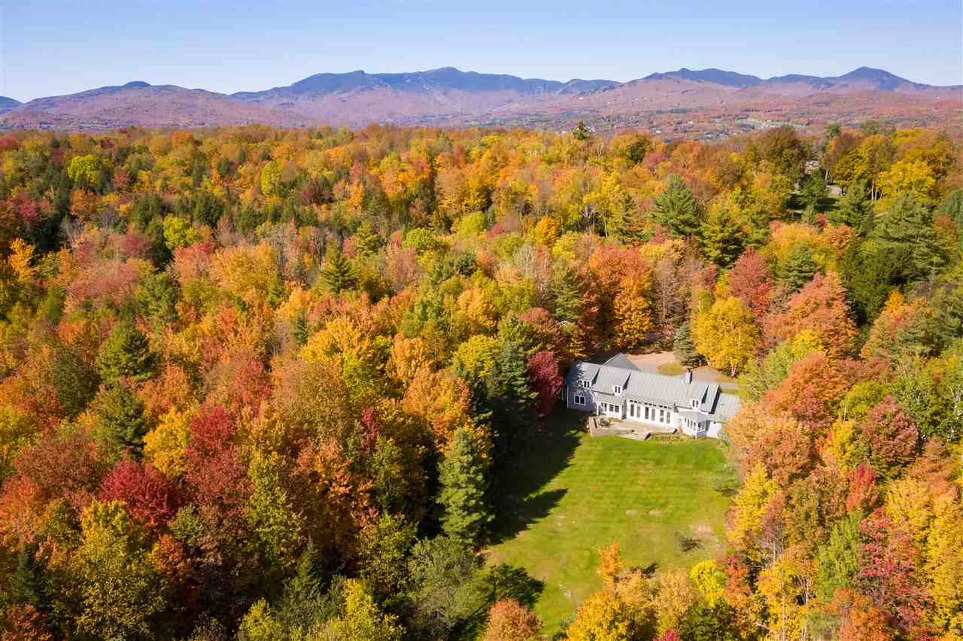 68 Holt Lane Stowe VT 05672