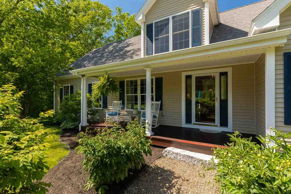 34 Mallard Lane Dover NH 03820