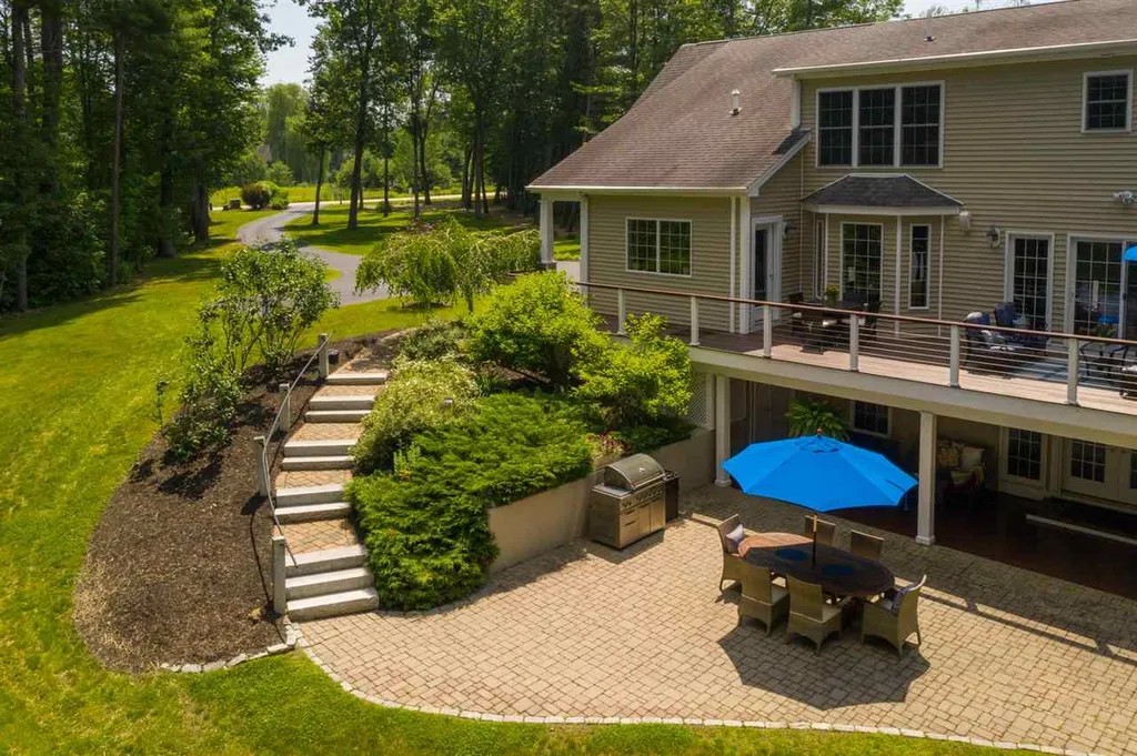 34 Mallard Lane Dover NH 03820