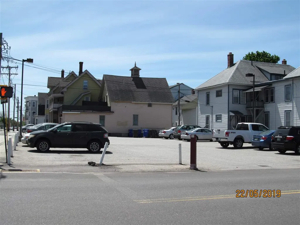 332 Hanover Street Manchester NH 03104