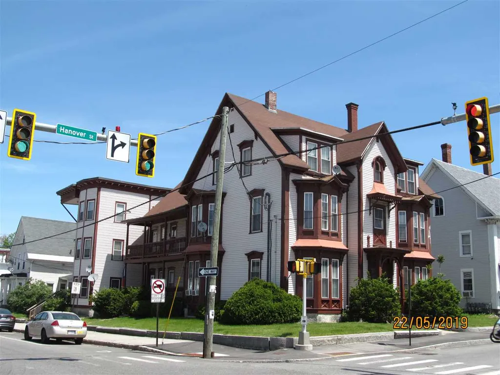 332 Hanover Street Manchester NH 03104