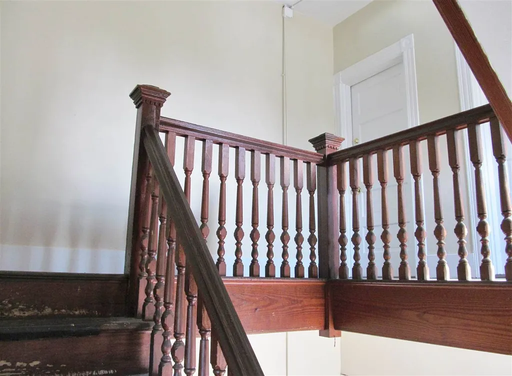 332 Hanover Street Manchester NH 03104