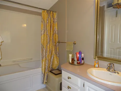 15 Rex Drive Concord NH 03303
