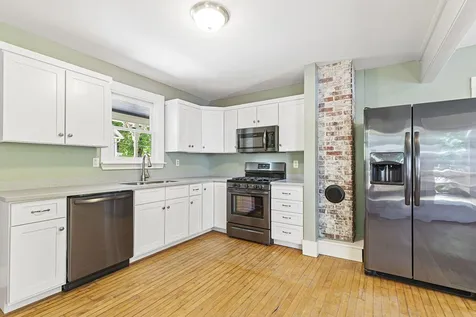 35 Broad Street Rochester NH 03867