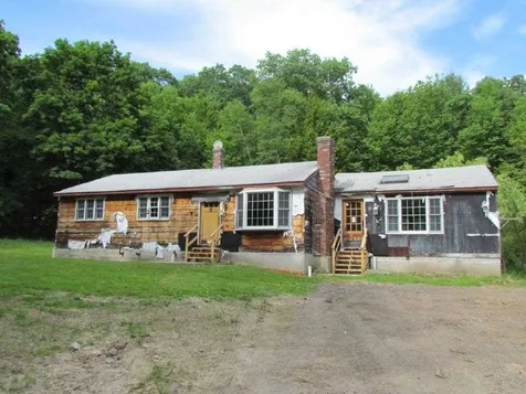 12 Birch Lane Pelham NH 03076