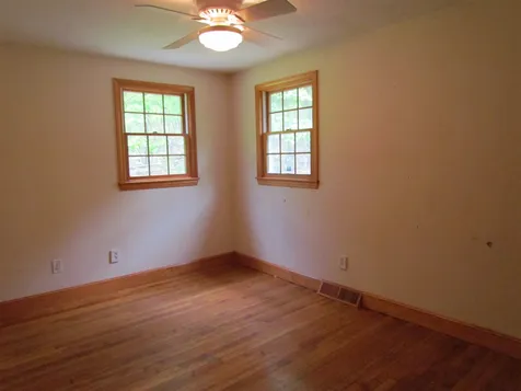 12 Birch Lane Pelham NH 03076