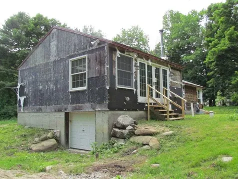 12 Birch Lane Pelham NH 03076