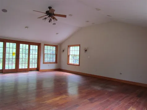 12 Birch Lane Pelham NH 03076