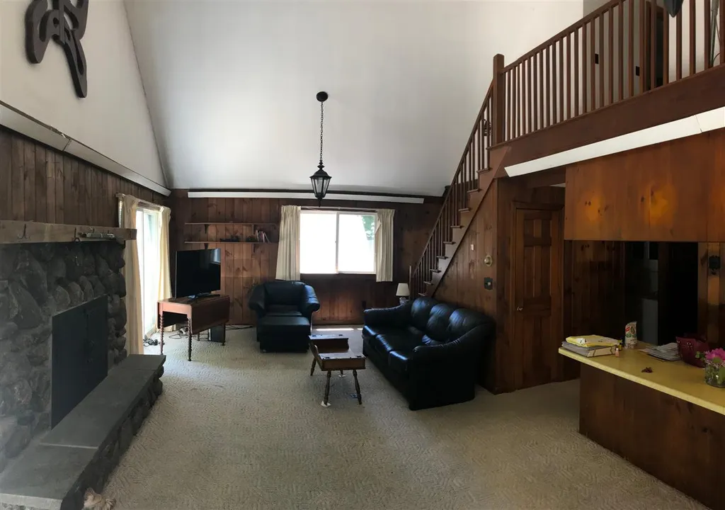 96 Lakeview Drive Weare NH 03281