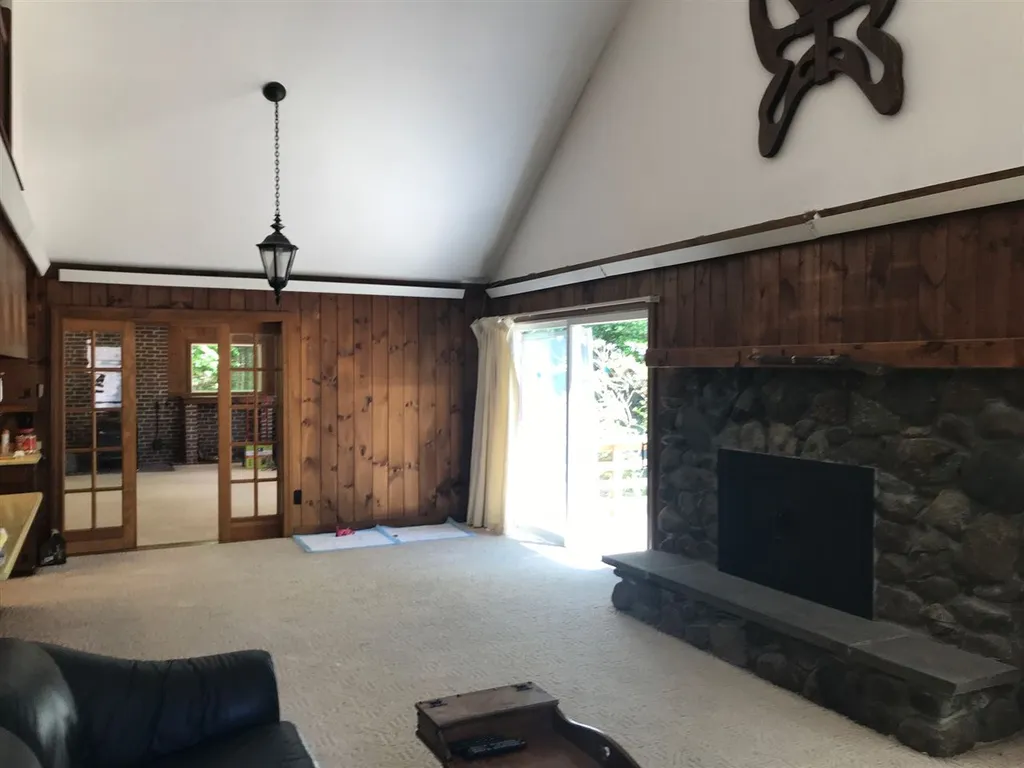 96 Lakeview Drive Weare NH 03281