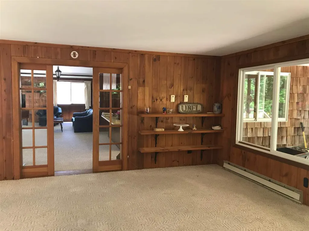 96 Lakeview Drive Weare NH 03281