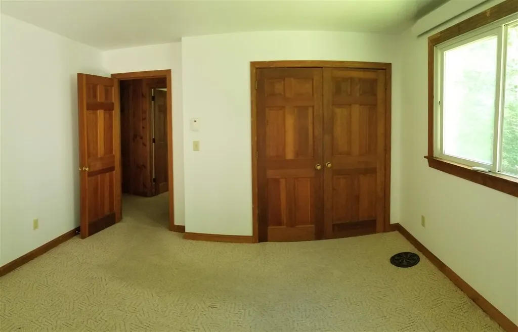 96 Lakeview Drive Weare NH 03281