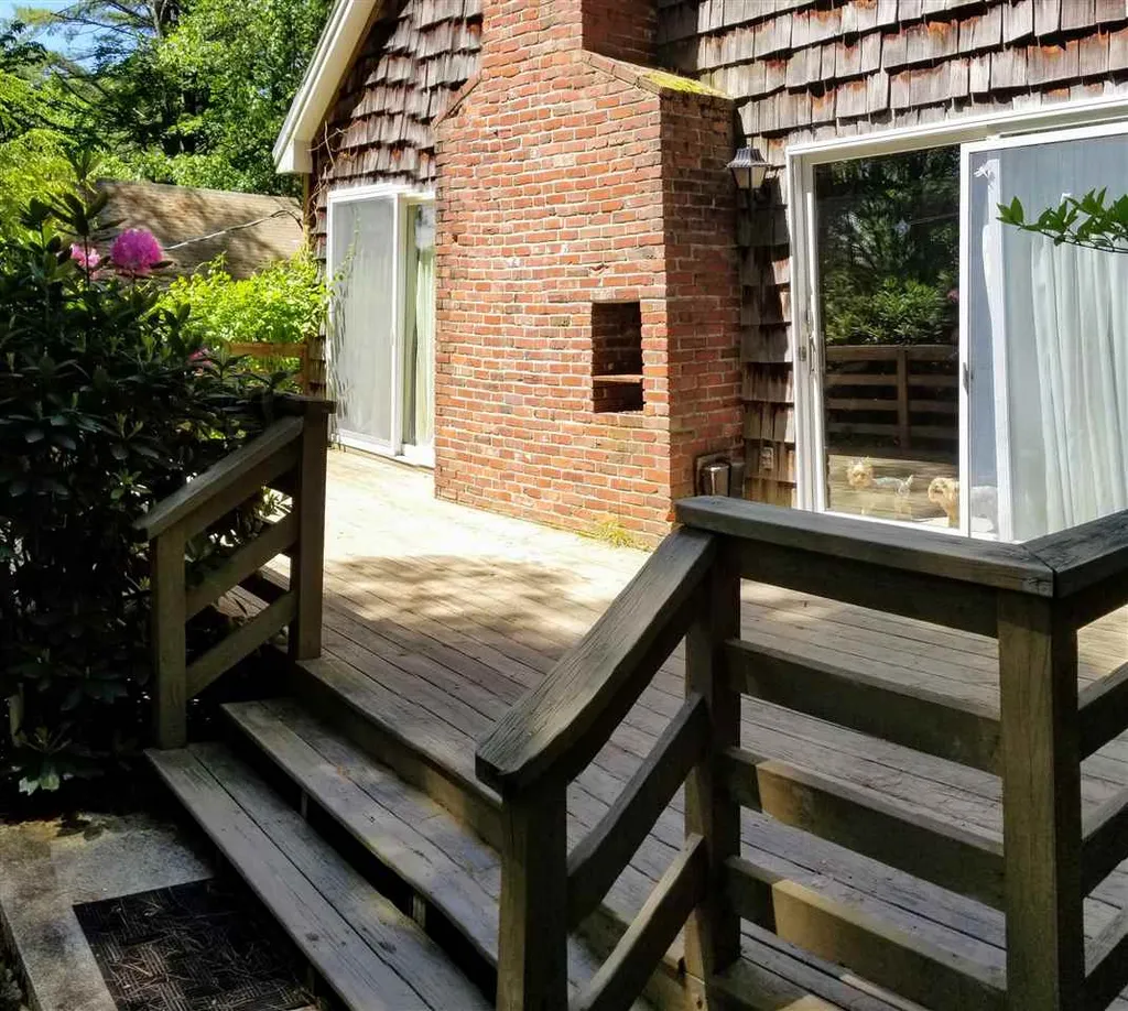 96 Lakeview Drive Weare NH 03281