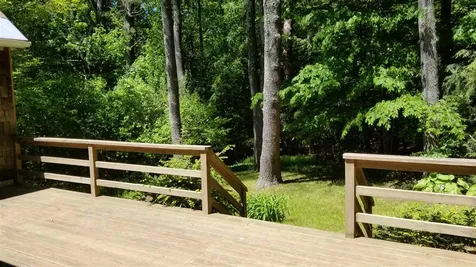 96 Lakeview Drive Weare NH 03281