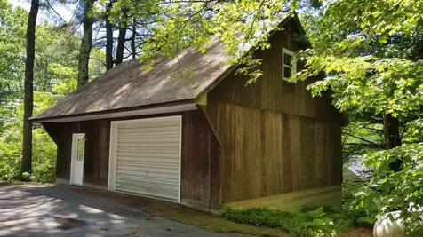 96 Lakeview Drive Weare NH 03281