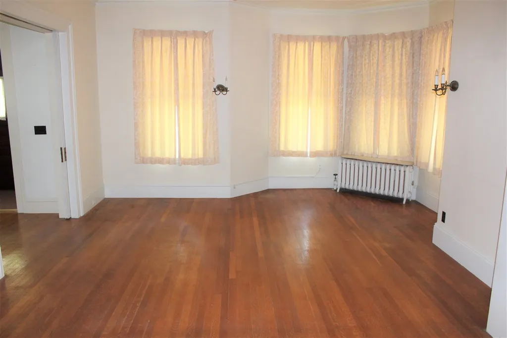 35 Cushing Street Dover NH 03820
