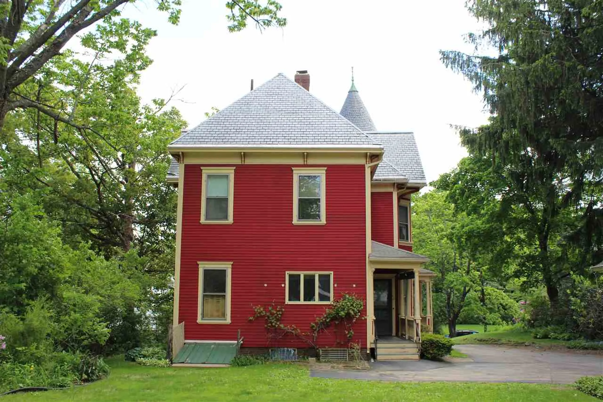 35 Cushing Street Dover NH 03820