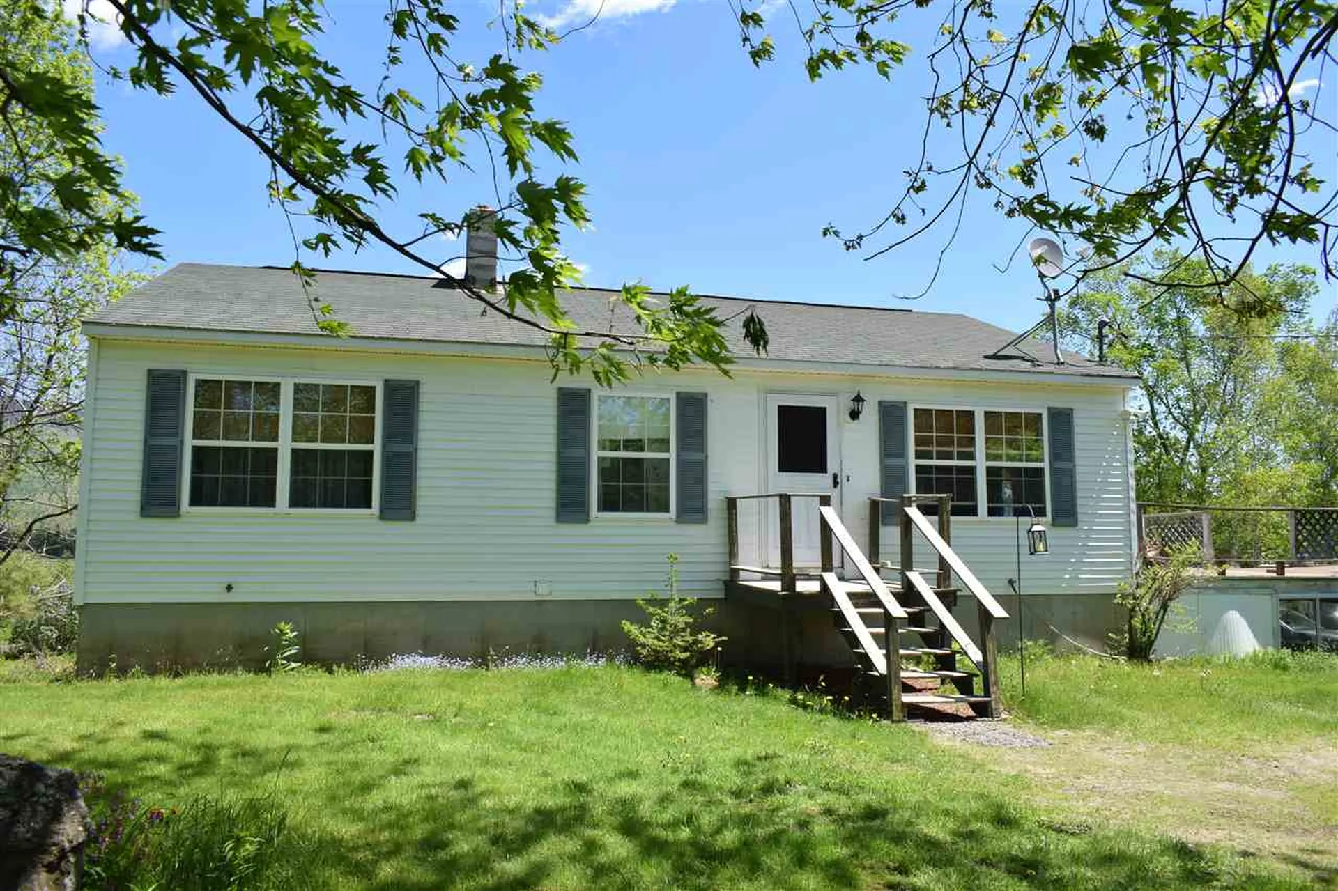553 Meadows Road Jefferson NH 03583