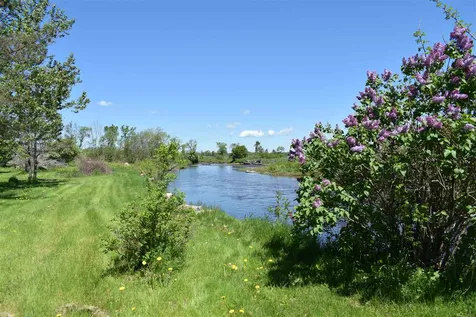 553 Meadows Road Jefferson NH 03583
