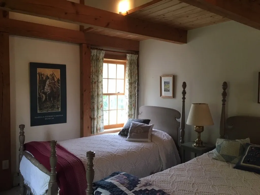 886 West Hill Road Warren VT 05674