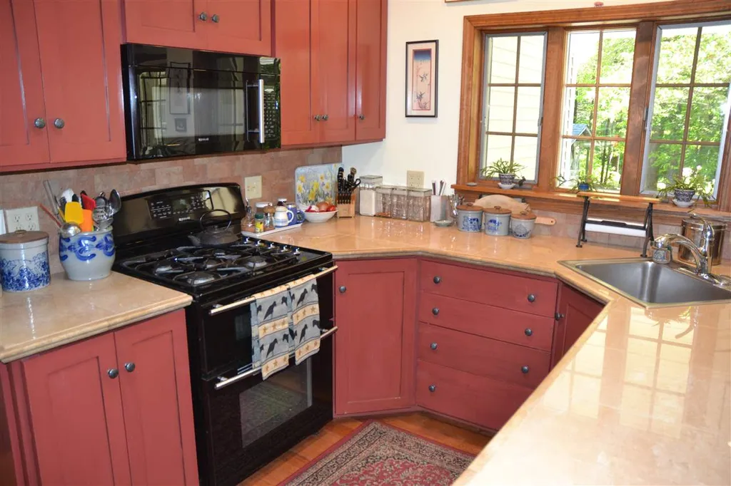 3 Applewood Drive Wolfeboro NH 03894
