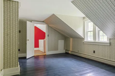 14 Bunker Hill Road Wilmot NH 03287