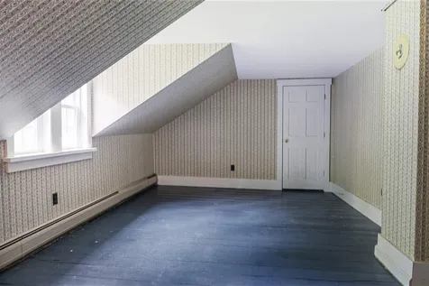 14 Bunker Hill Road Wilmot NH 03287