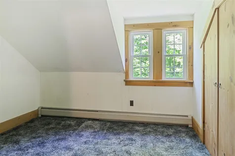 14 Bunker Hill Road Wilmot NH 03287