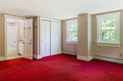 14 Bunker Hill Road Wilmot NH 03287