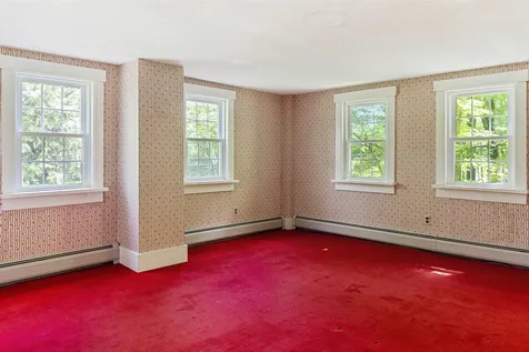 14 Bunker Hill Road Wilmot NH 03287