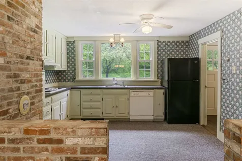 14 Bunker Hill Road Wilmot NH 03287