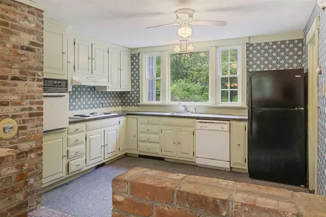 14 Bunker Hill Road Wilmot NH 03287