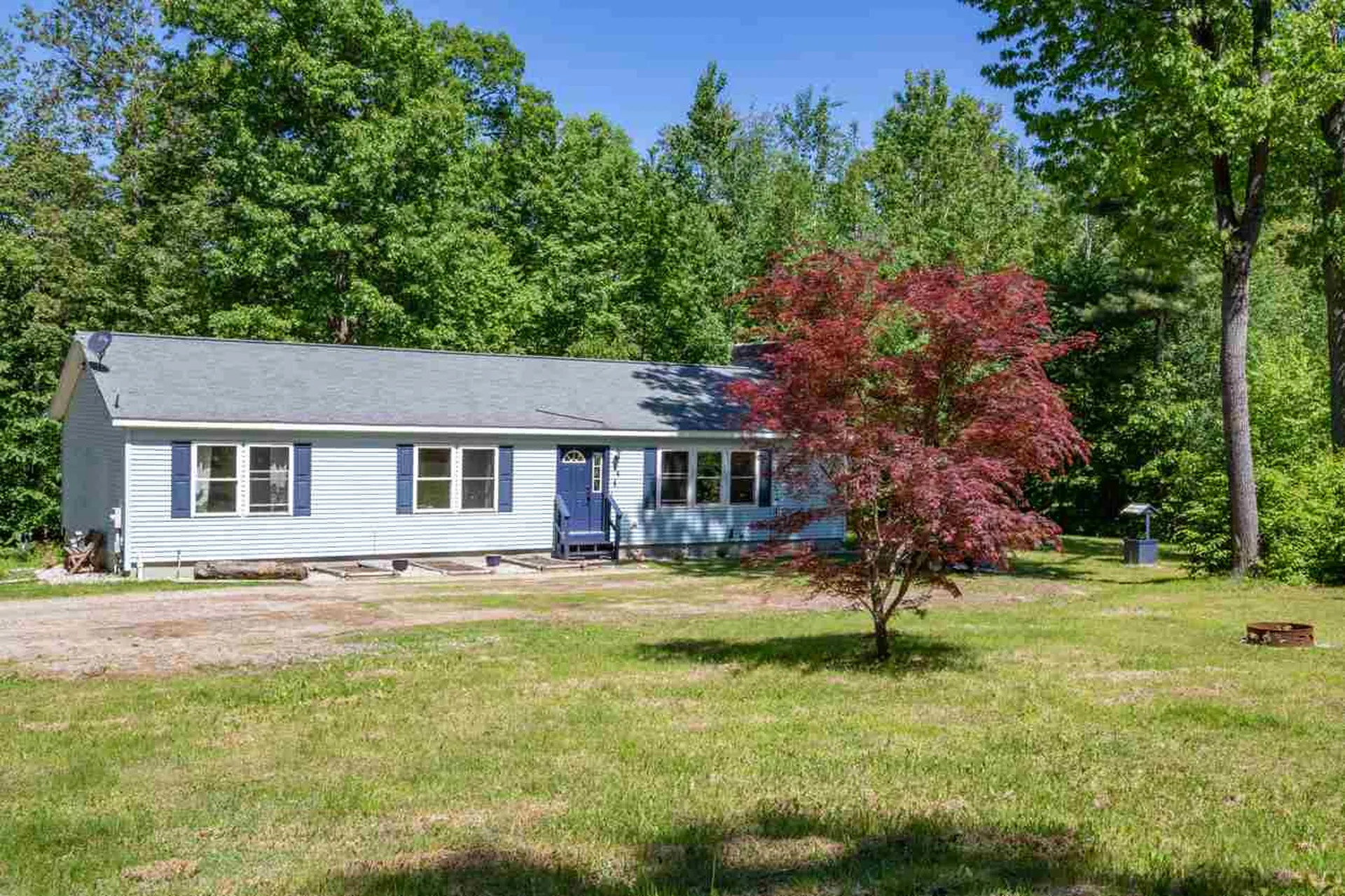 71 Peasley Road Henniker NH 03242