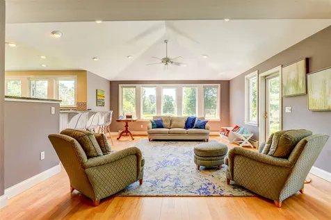 28 Foxcross Circle Concord NH 03301