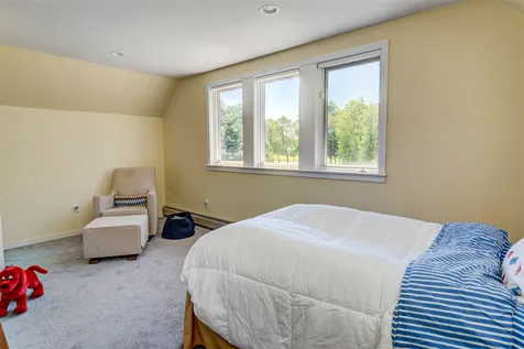 28 Foxcross Circle Concord NH 03301