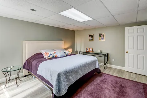 28 Foxcross Circle Concord NH 03301
