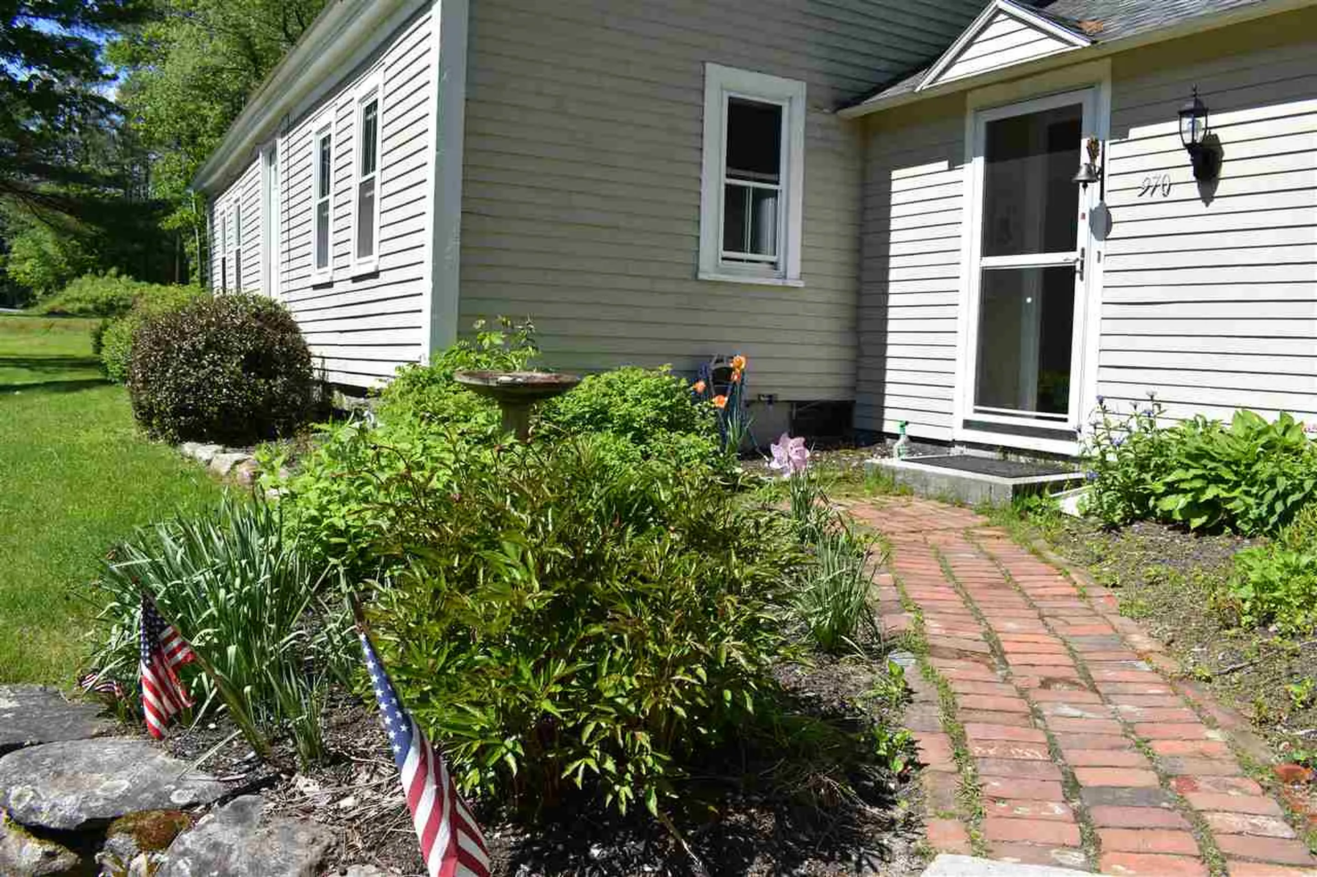 970 Main Street Grafton NH 03240